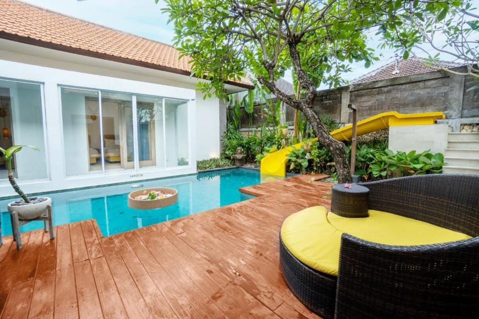 Leah Gotty 3 BR Private Pool Villa at Kerobokan Villa in North Kuta