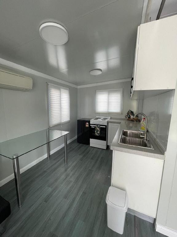 Home is where the heart is. Vacation rental in Merrylands