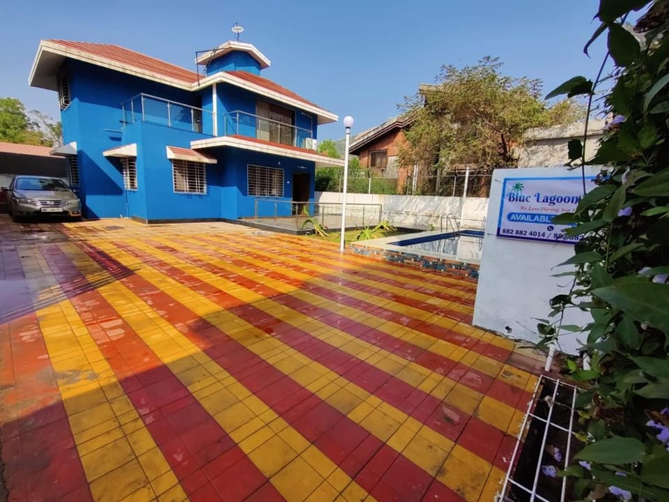 Blue Lagoon Villa, Lonavala, With Private Pool Villa in Lonavla