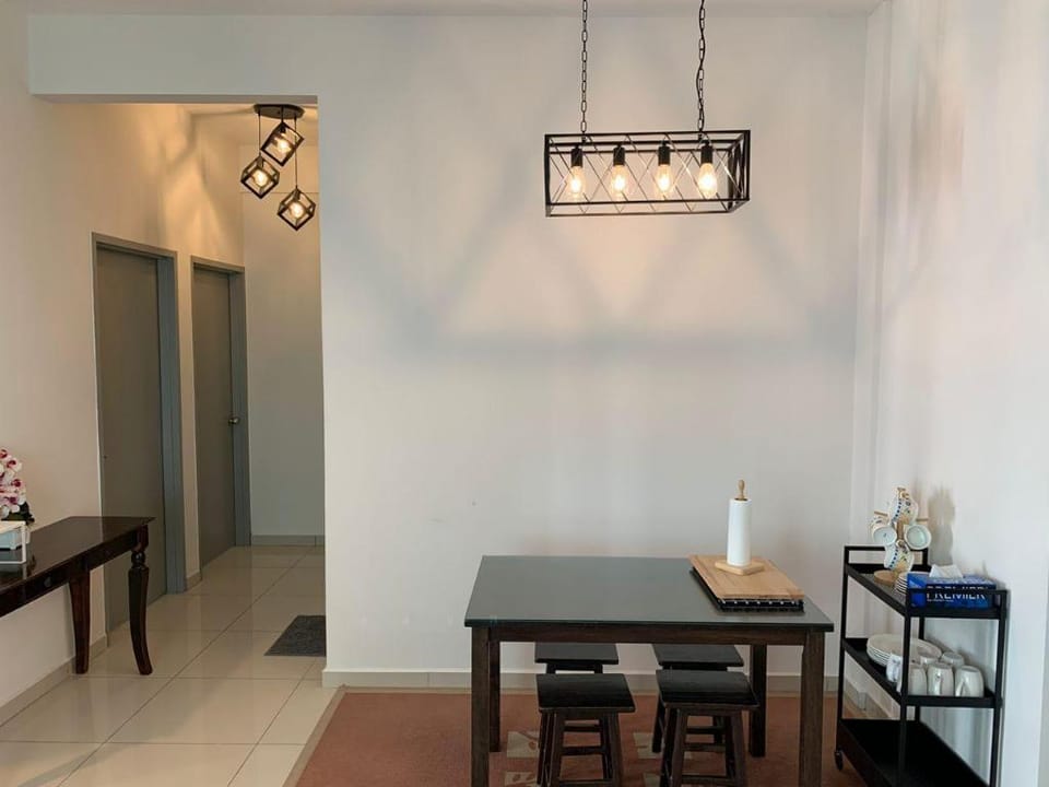 Meru Ipoh Residence WiFi+Pool (Muslim) Apartment in Ipoh