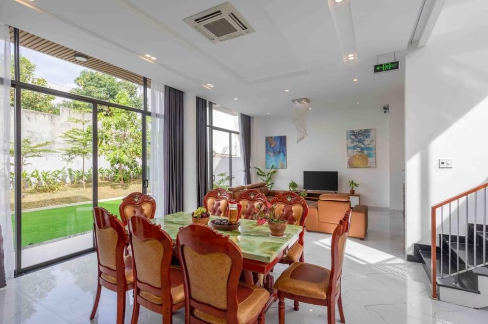 May Chill House Villa-2minute walk to MY KHE beach Villa in Da Nang