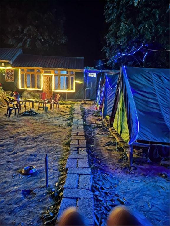 Graham Street, upwards from bhoj hotel, moonlight Vacation rental in Himachal Pradesh