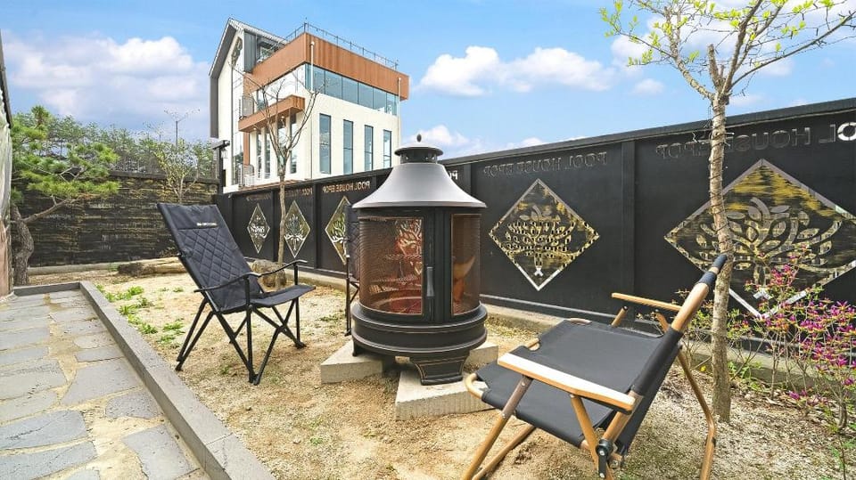 Chuncheon Poolhouse Epop Bed and Breakfast in Gyeonggi-do