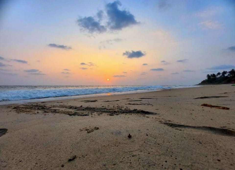 Thodiyil Private Beach View Chalet  varkala Villa in Kerala