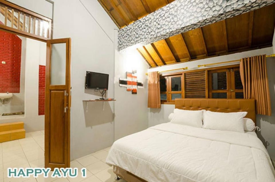 GuestHouse Happy ayu Jogja 1 Villa in Special Region of Yogyakarta