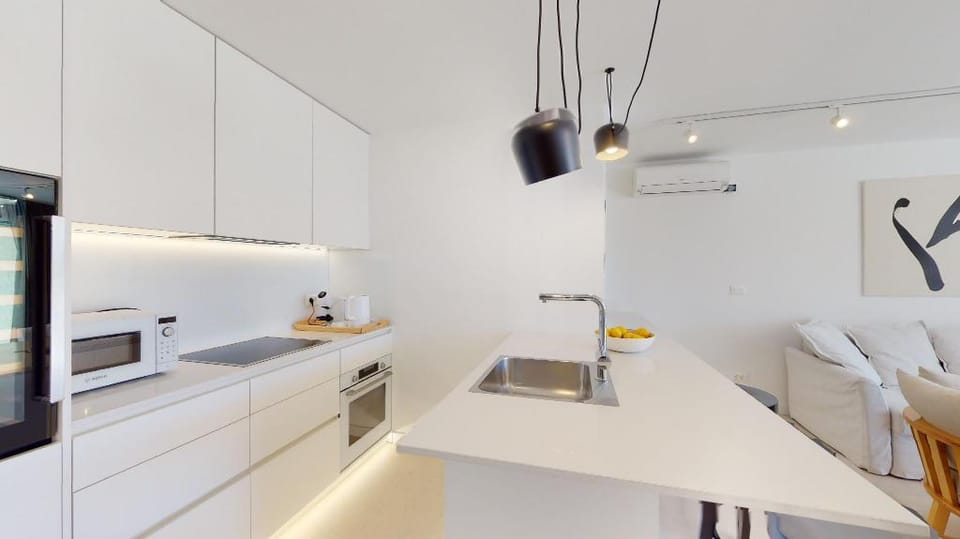 Villa Zoe: Two-Bedroom Apartment - Private Pool  Apartment in Komiža