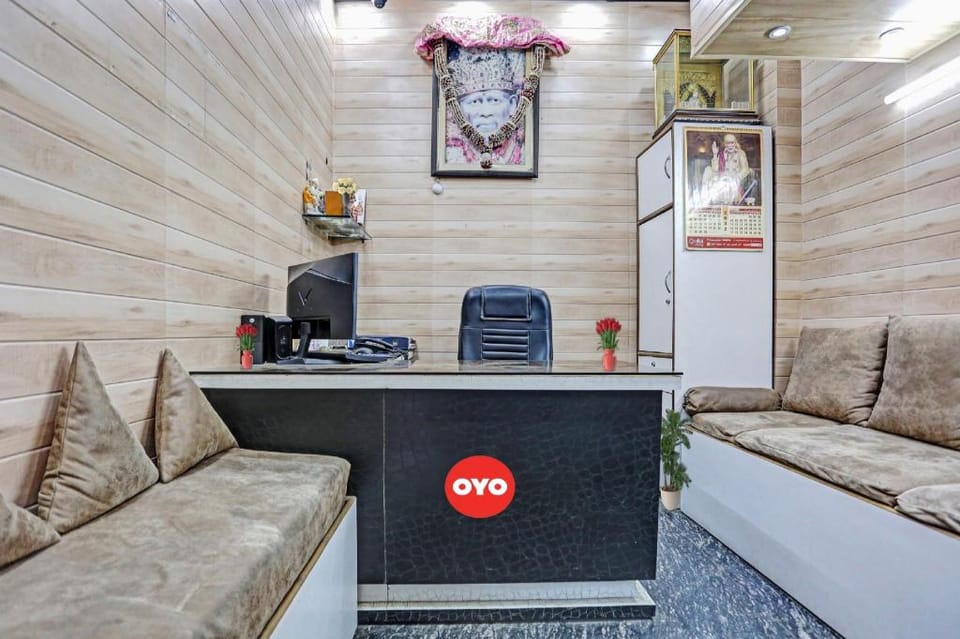Hotel O Padam Residency Hotel in Pune