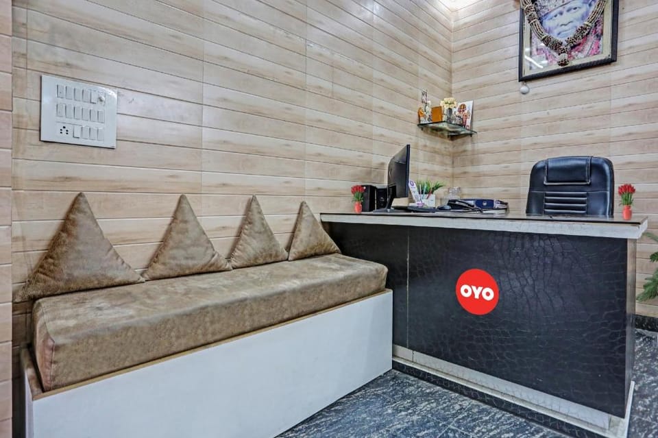 Hotel O Padam Residency Hotel in Pune