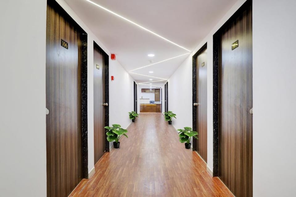 Hotel O RTO Office Surat Formerly Krishna Rooms Vacation rental in Gujarat