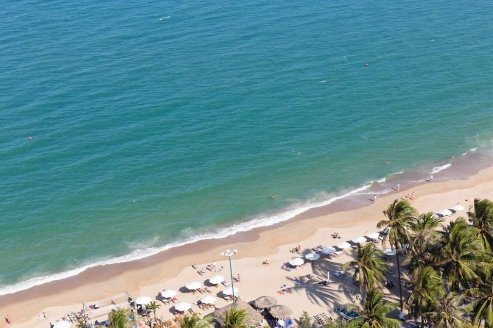 Full-facility Beachfront Apartment Apartment in Nha Trang