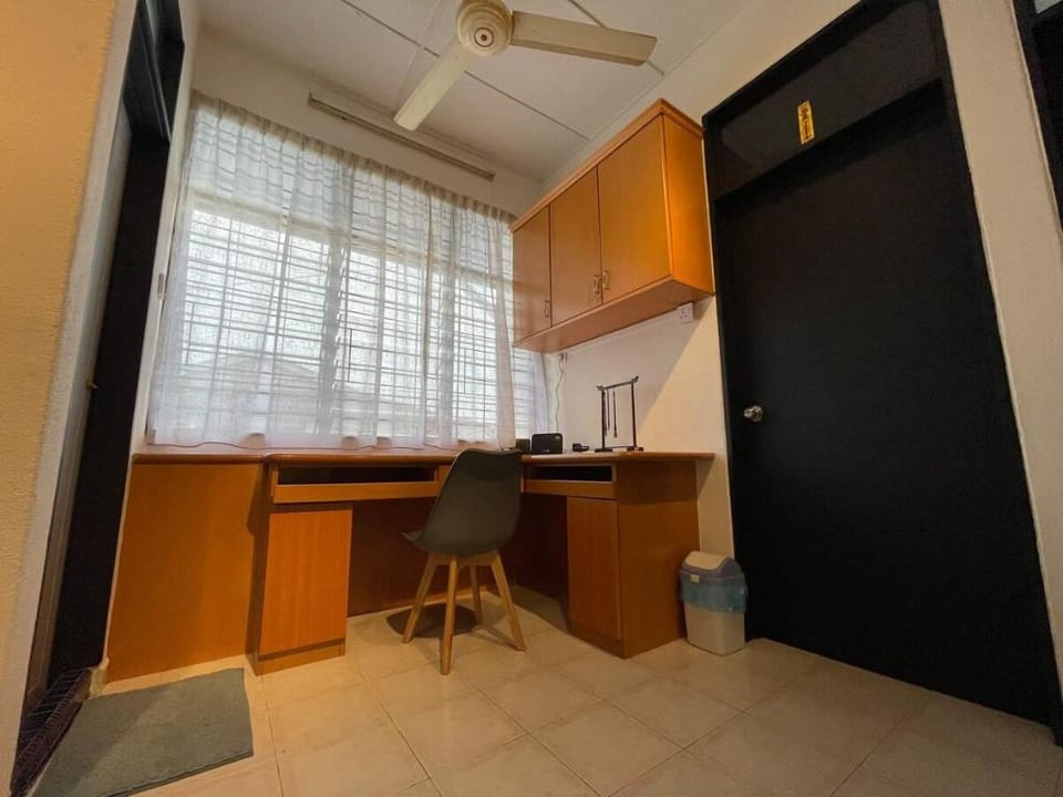 Elegant Art Deco Home with Garden @ Bukit Mertajam Vacation rental in Penang