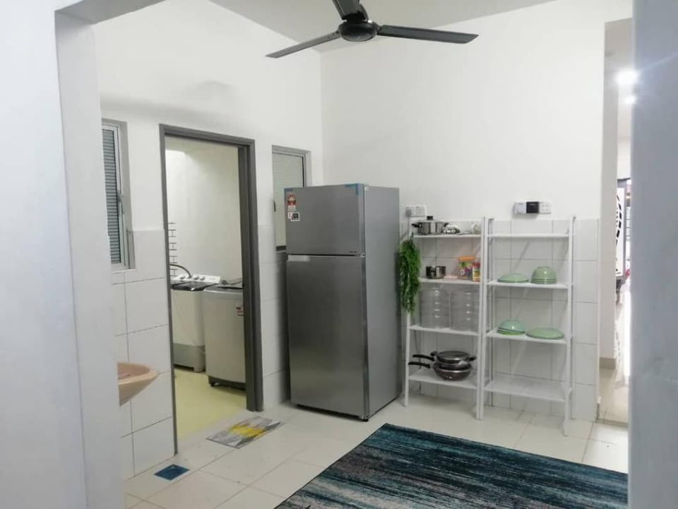 D'Hannan Homestay Kluang (Muslim Only) Vacation rental in Johor