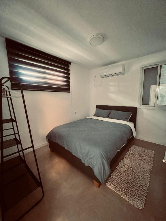 Sea Breez Apartment in Haifa