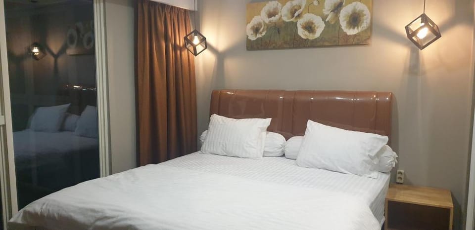 Great Deal GRAND JATI JUNCTION APARTMENT UNIT 1612 Apartment in Indonesia