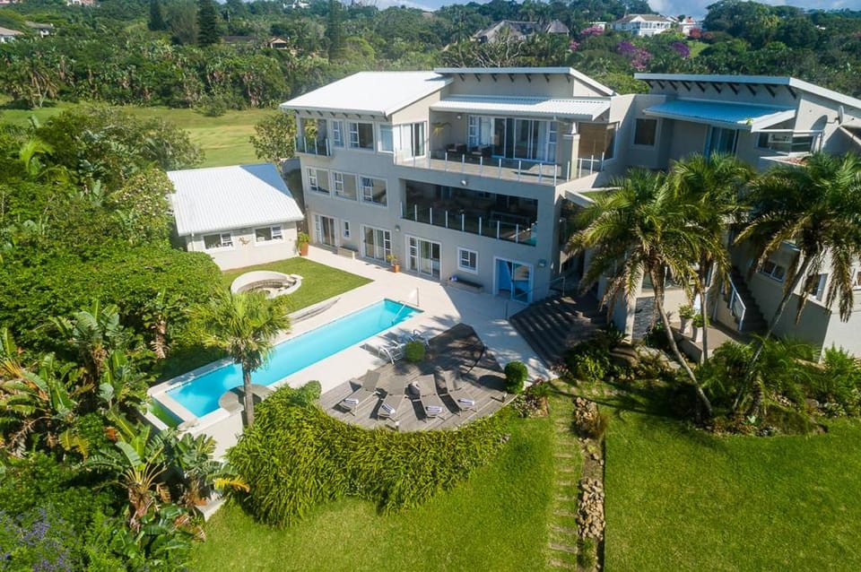 Fairway 11 Beach Villa Villa in KwaZulu-Natal