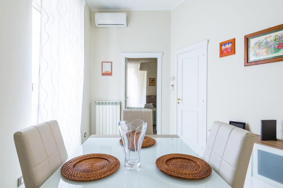 Rione Sanità - Renewed Flat in Center Apartment in Naples