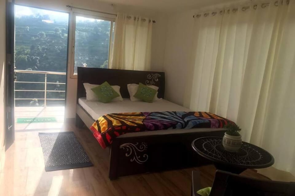 The Plum Cottage Hotel in Uttarakhand