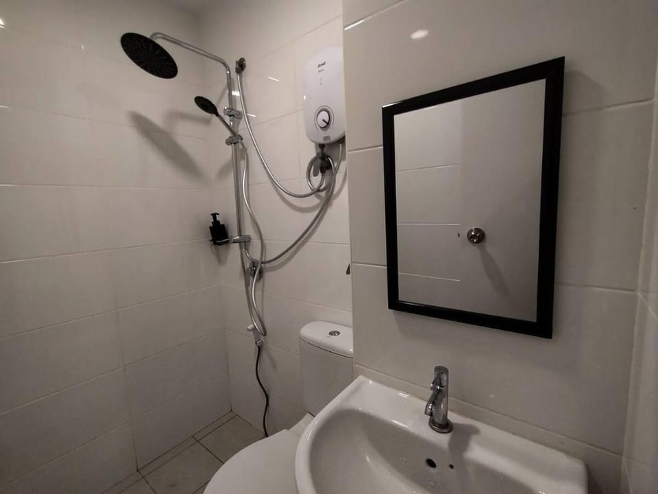 HAIRA STAYCATION METROCITY SQUARE CONER Apartment in Kuching