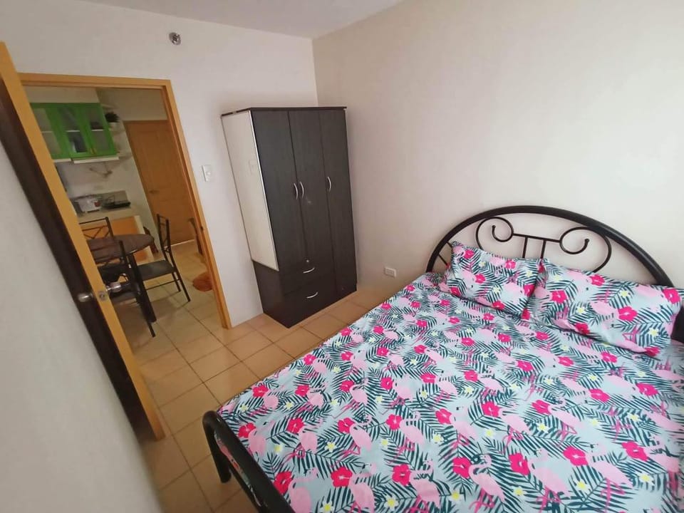 Riz's Condo 2-BR / 1T&B 8 Spatial Maa unit 8301 Apartment in Davao City