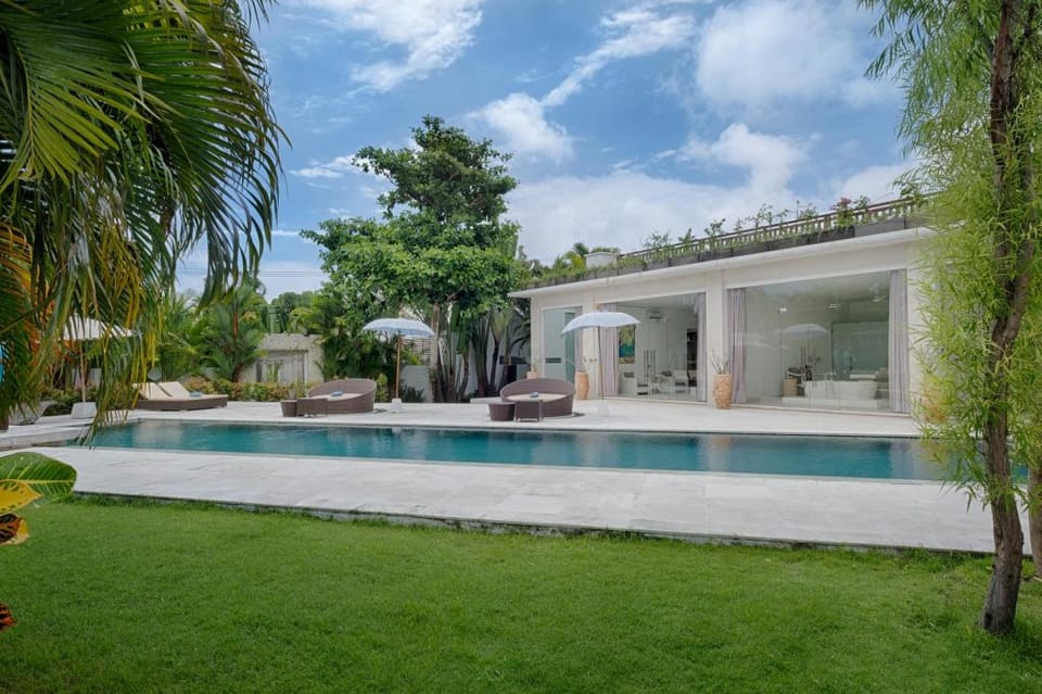 Temptation 3 BR Private Pool Villa ZN16B Villa in North Kuta