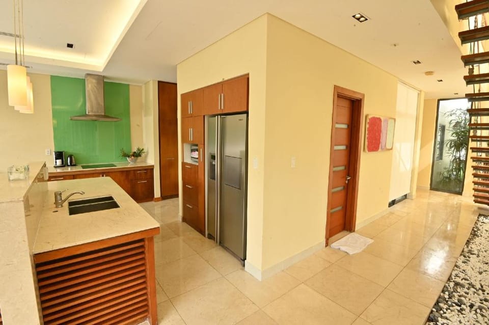OV. Perfect 3 bedroom Villas at DaNang Beach Villa in Hoa Hai