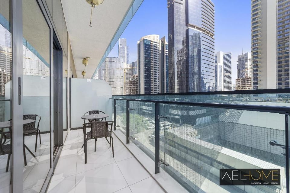 Chic Apartment in Liveliest Area in Business Bay Apartment in Dubai