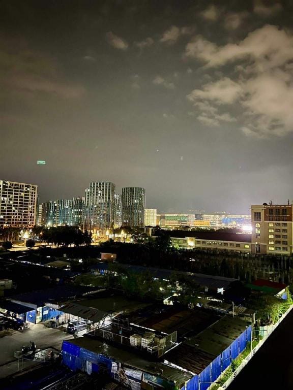 Deluxe Suite Razelles 2 Condominium Apartment in Pasay