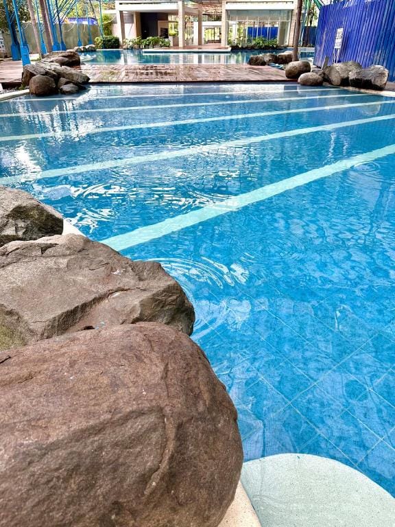 Boho 2 Bedroom Condo with Pool Apartment in Pasig