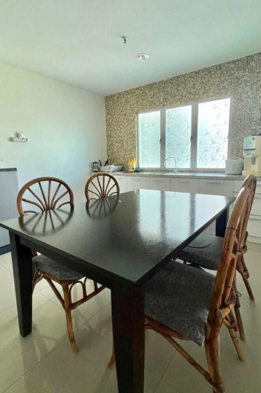 Sea view v 3 Bedroom Stay in Marina Island Resort  Vacation rental in Perak
