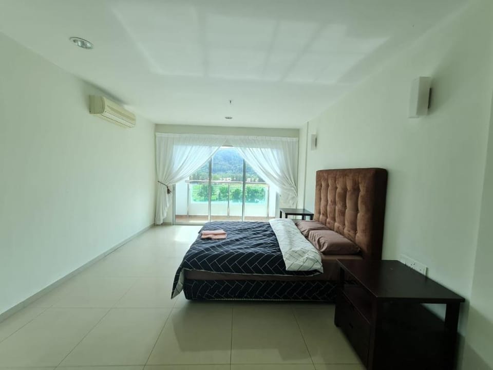 Sea view v 3 Bedroom Stay in Marina Island Resort  Vacation rental in Perak