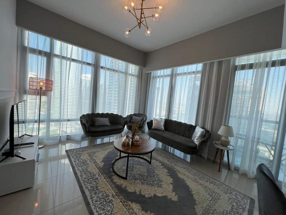 Lux 2BR Apt with Lake View in JLT, Dubai by Manzil Apartment in Dubai