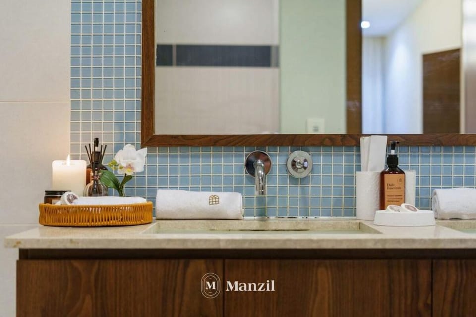 Lux 3BR Home in with Palm Jumeirah w/ Harbour View Apartment in Dubai