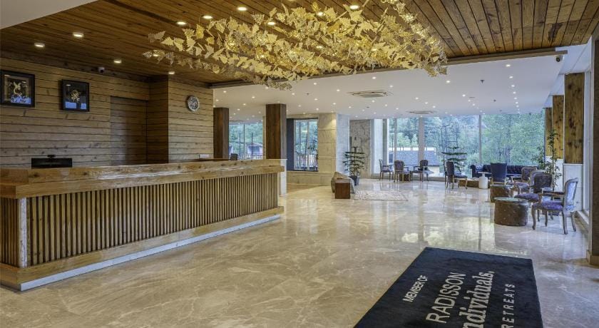 Palchan Hotel & Spa - A member of Radisson Individuals Retreats Hotel in Himachal Pradesh