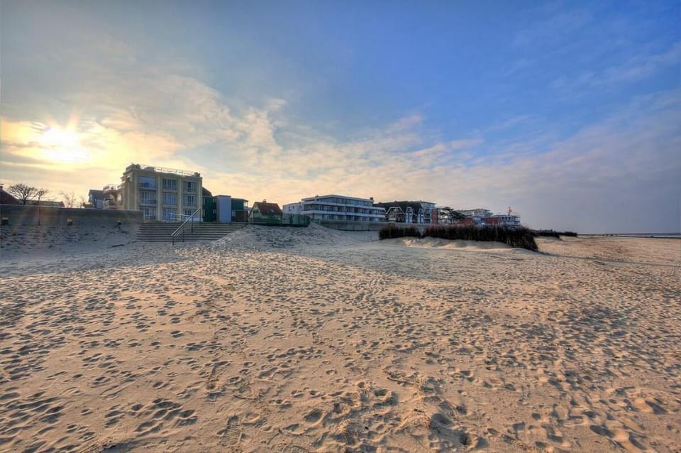 Traumlage am Strand/Meerblick/W-Lan/Netflix/Parken Apartment in Cuxhaven