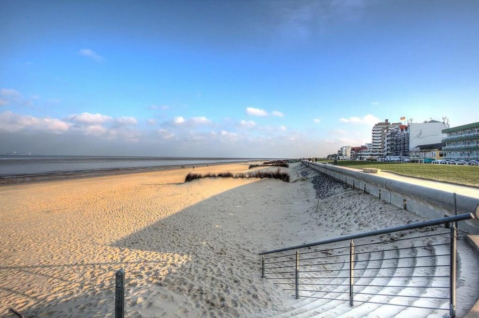 Traumlage am Strand/Meerblick/W-Lan/Netflix/Parken Apartment in Cuxhaven