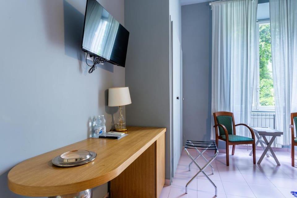 Tarshito Gallery House Roma Bed and Breakfast in Rome