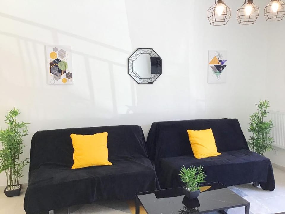 Appartement Lumea 80 m2 climatisé parking proche Sanctuaires Apartment in Lourdes