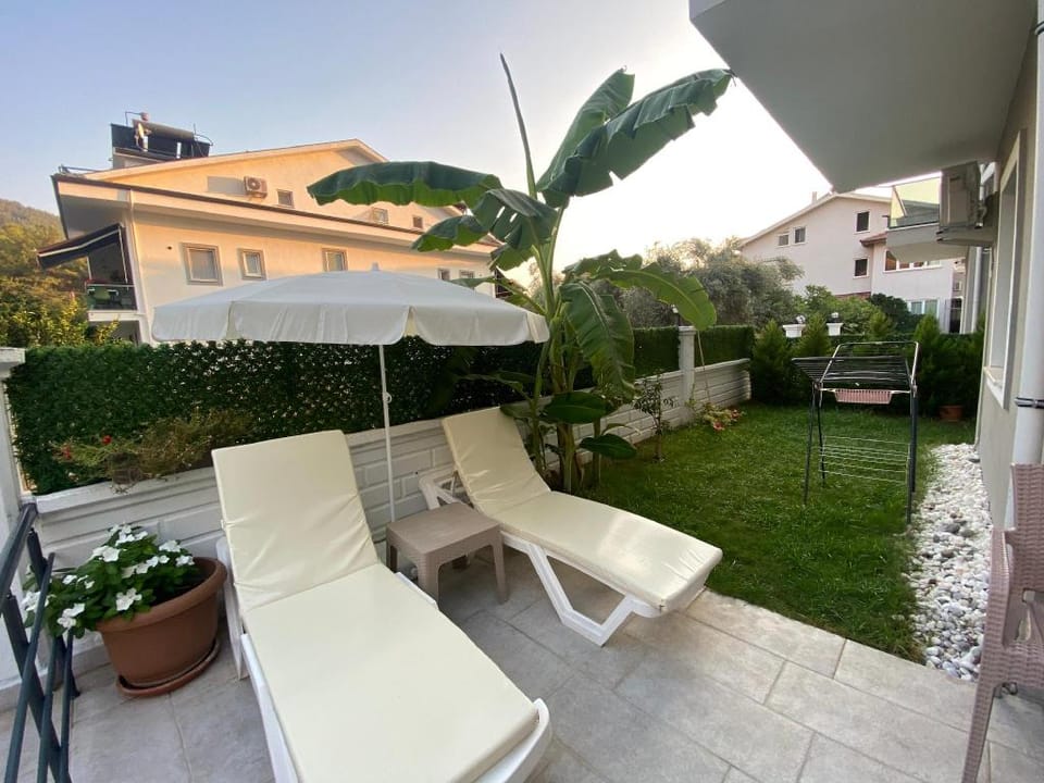 FLORA SUITS-2 Apartment in Göcek