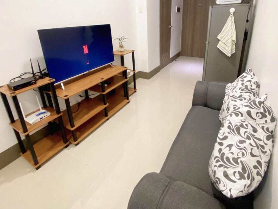 SMDC FAME Residences One-Bedroom Condo Unit Apartment in Mandaluyong