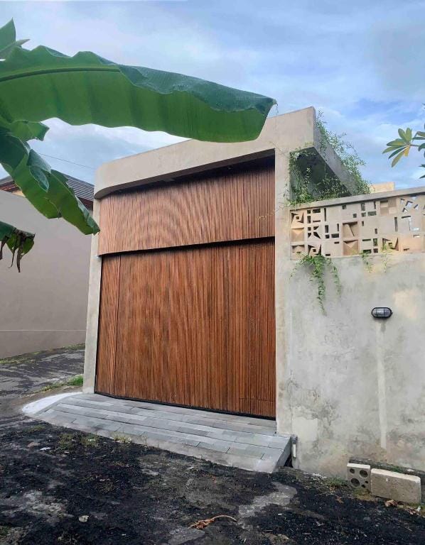 Noire Mezzanine 1br modern apt shared pool Vacation rental in Sukawati