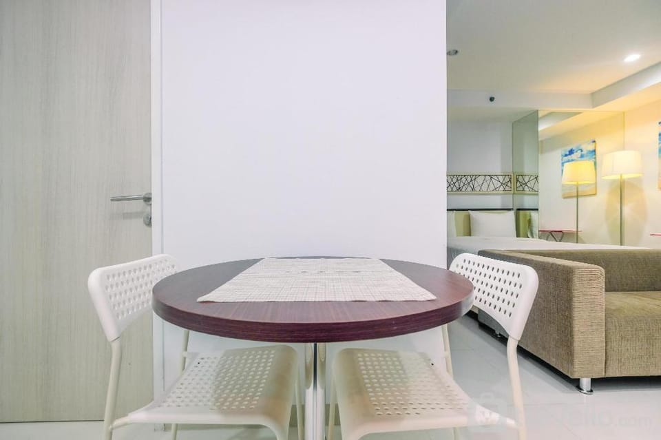 Tranquil Studio Azalea Apartment By Travelio Apartment in West Java