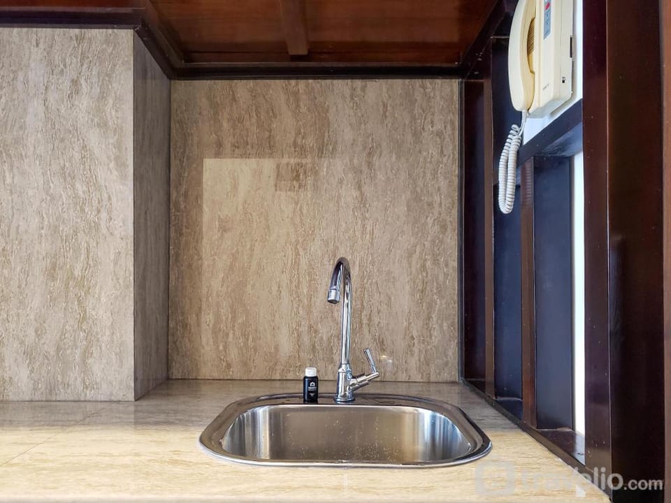 Fancy Nice Studio Tamansari The Hive By Travelio Apartment in Jakarta