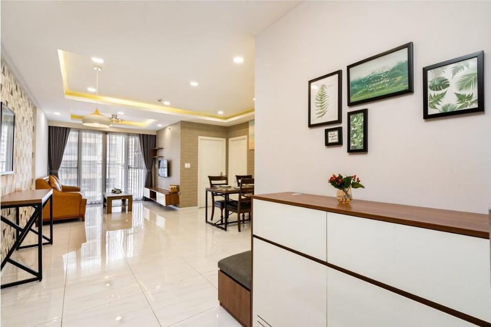 Scenic Valley Apartmen-Căn Hộ 2 ngủ Cao Cấp Vacation rental in Ho Chi Minh City