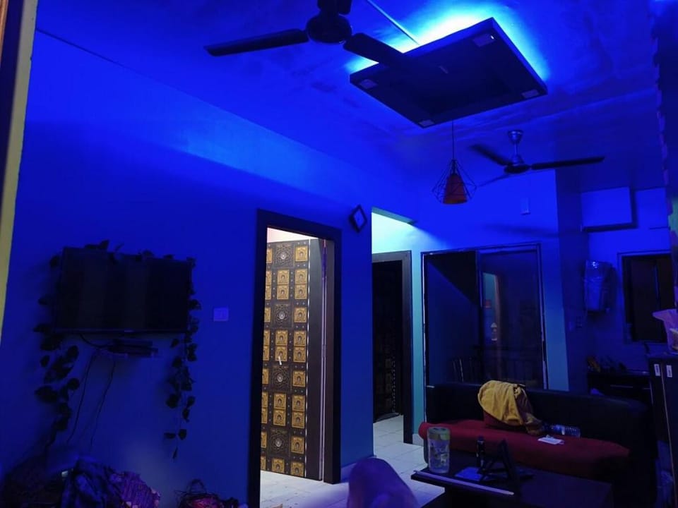 airy two bedroom apartment Apartment in Kolkata