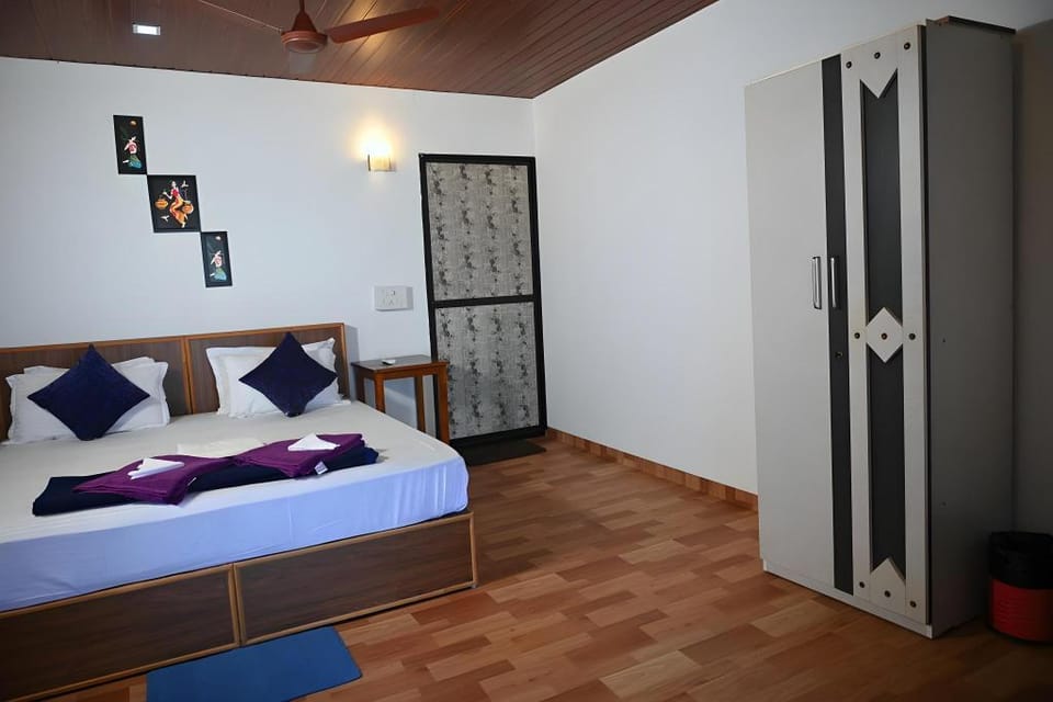 Madhu Huts Agonda Hotel in Agonda