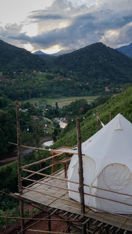 Bo Klue Bungalows Vacation rental in Laos