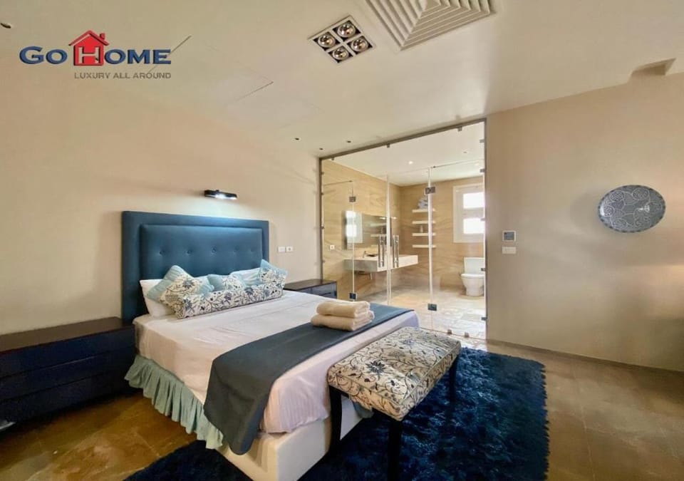 Luxury villa in new marina Villa in Hurghada