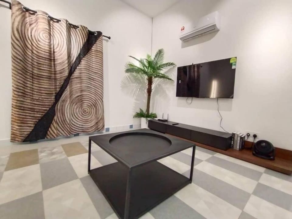 Bole Villa Private Pool BBQ Karaoke 20pax Villa in Ipoh