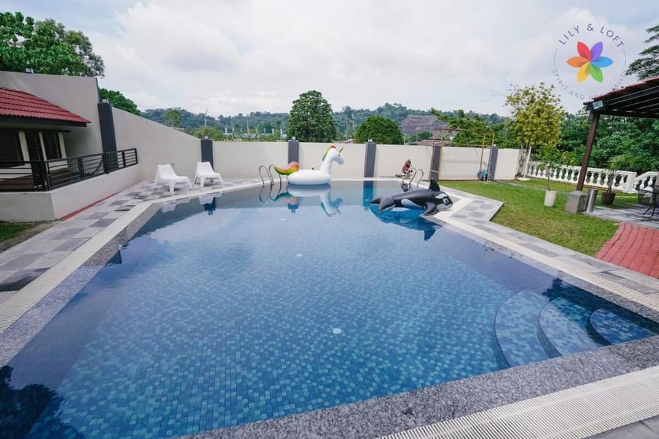 Bangsar Villa 40Pwith Pool/BBQ/Karaoke/Gathering Villa in Petaling Jaya