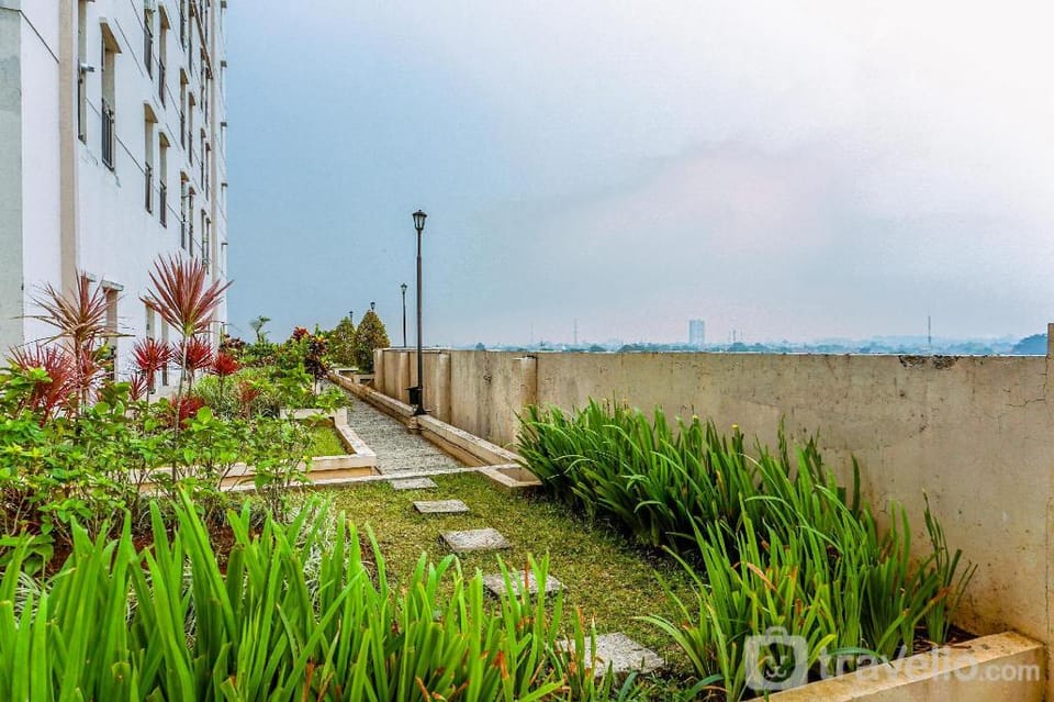 Studio 10th Floor Margonda Residence 5 By Travelio Apartment in West Java